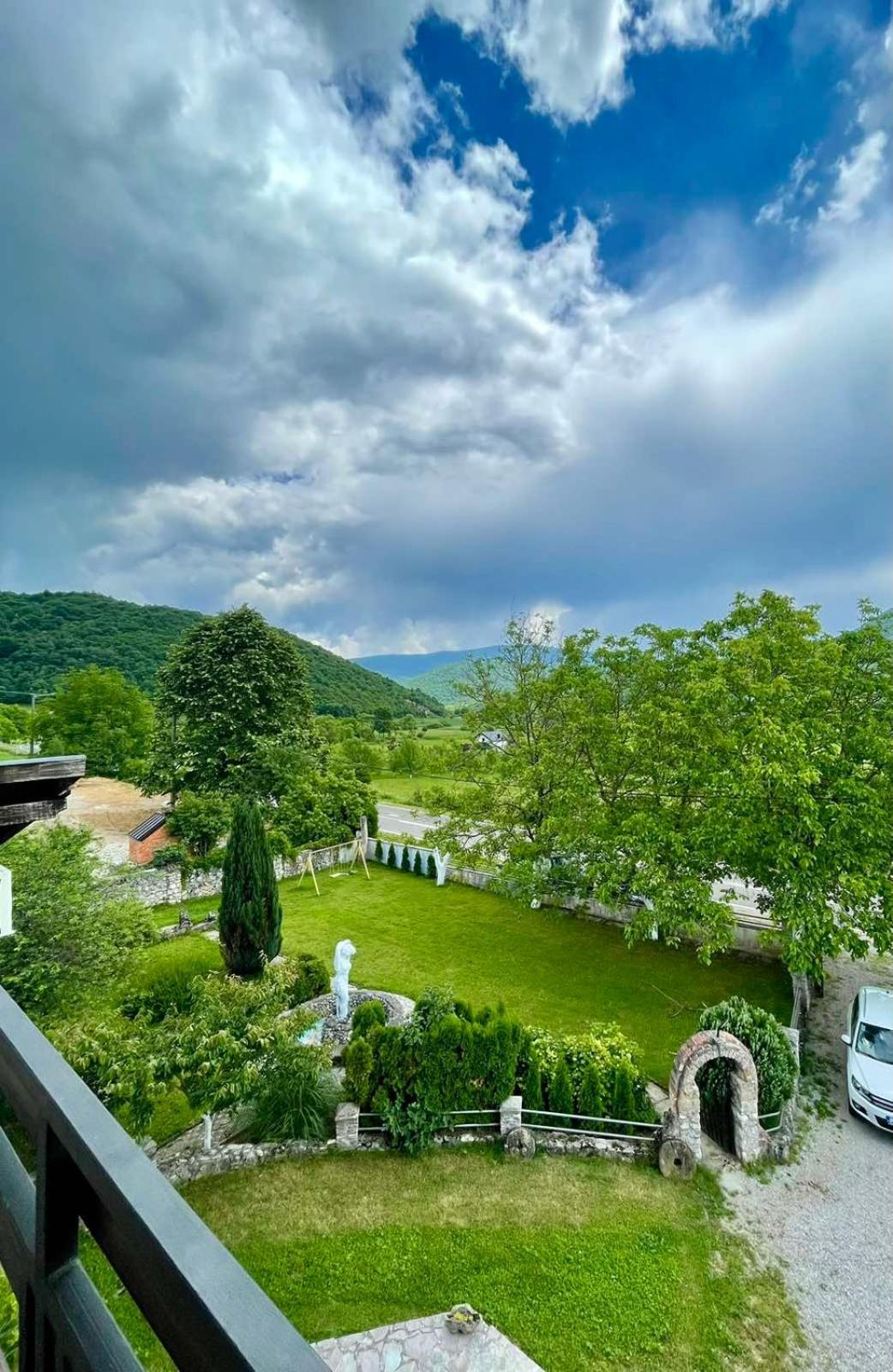 Apartment Una Dreams Lohovo Bihać エクステリア 写真